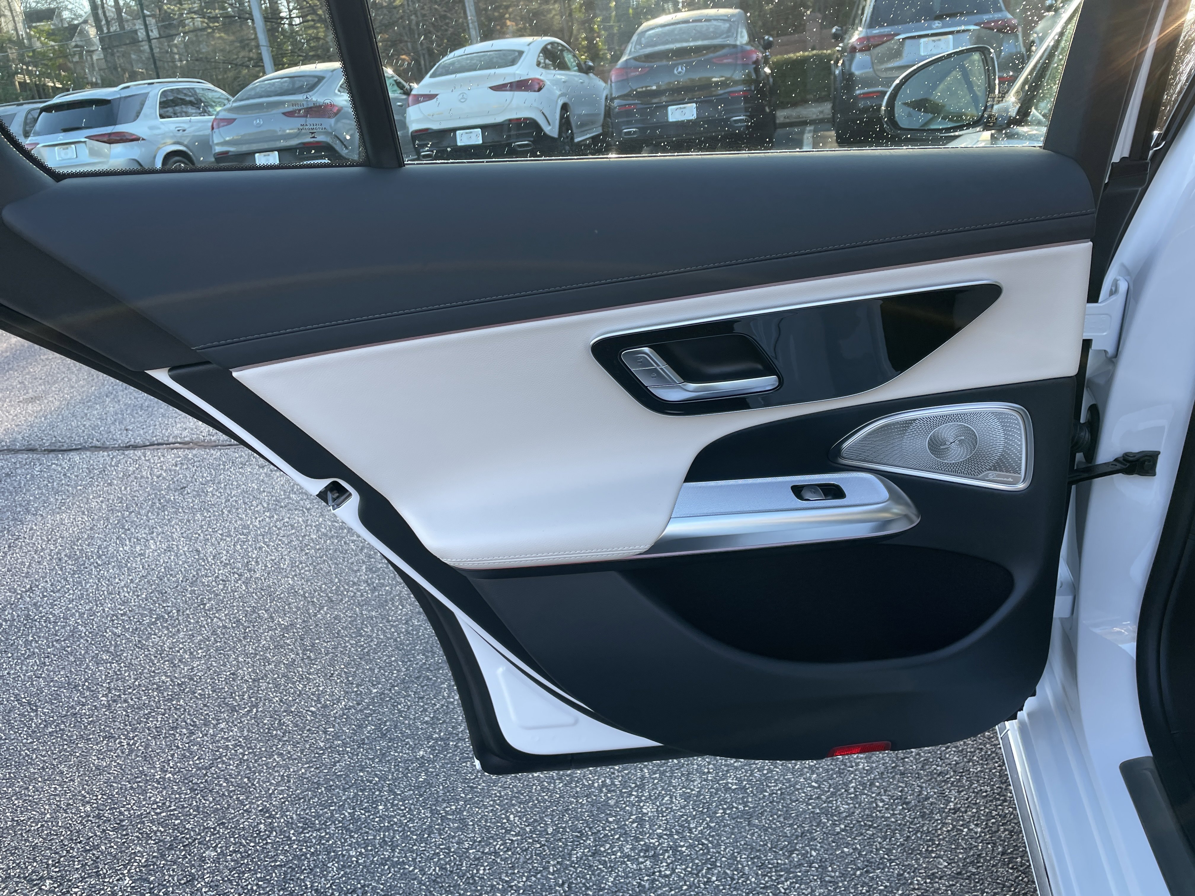 New 2026 Mercedes-Benz E 450 4MATIC Sedan image 35