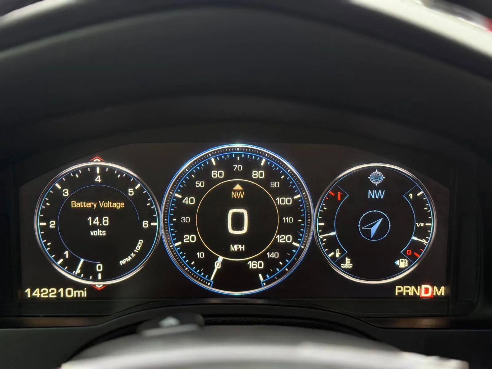 Used 2015 Cadillac Escalade Premium AWD/4WD image 18