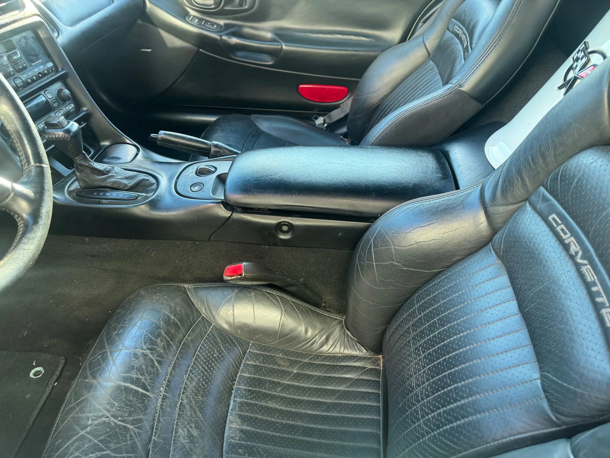 Used 1998 Chevrolet Corvette Convertible w/ Memory Pkg image 9