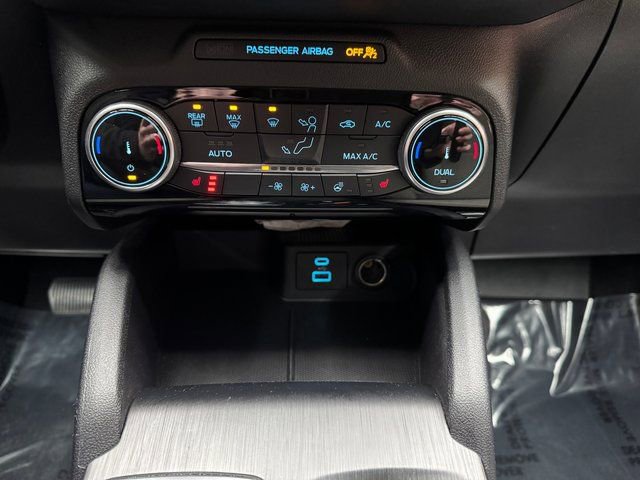 Certified 2022 Ford Escape SE w/ Convenience Package image 19