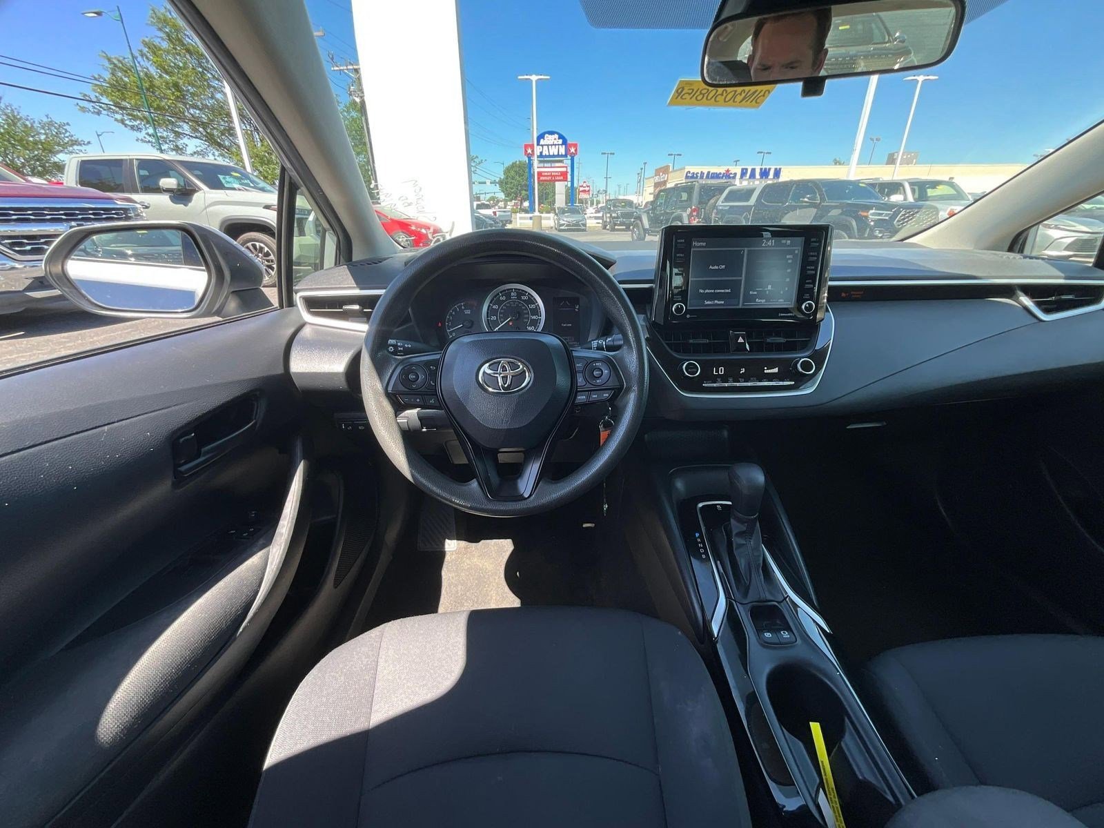 Used 2022 Toyota Corolla LE FWD image 8