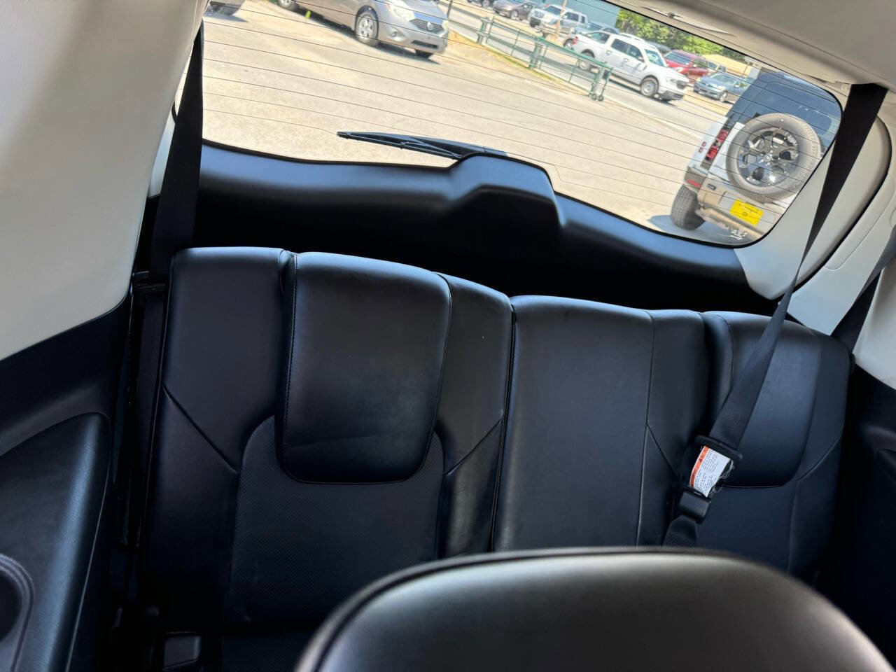 Used 2013 INFINITI QX56 2WD w/ Deluxe Touring Pkg image 24