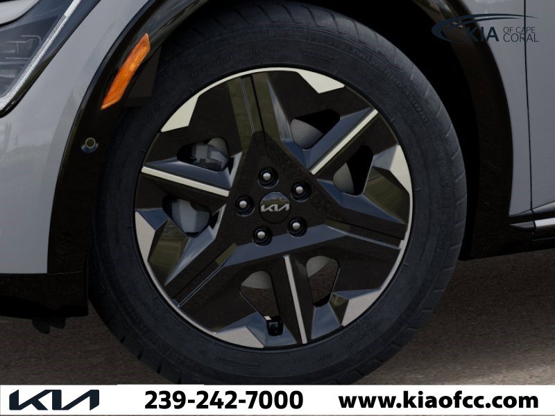 New 2026 Kia EV6 Wind RWD image 9