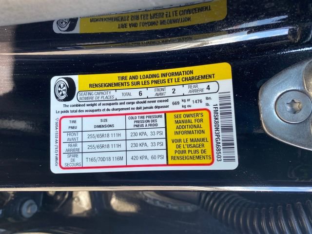 Used 2023 Ford Explorer XLT AWD/4WD image 24