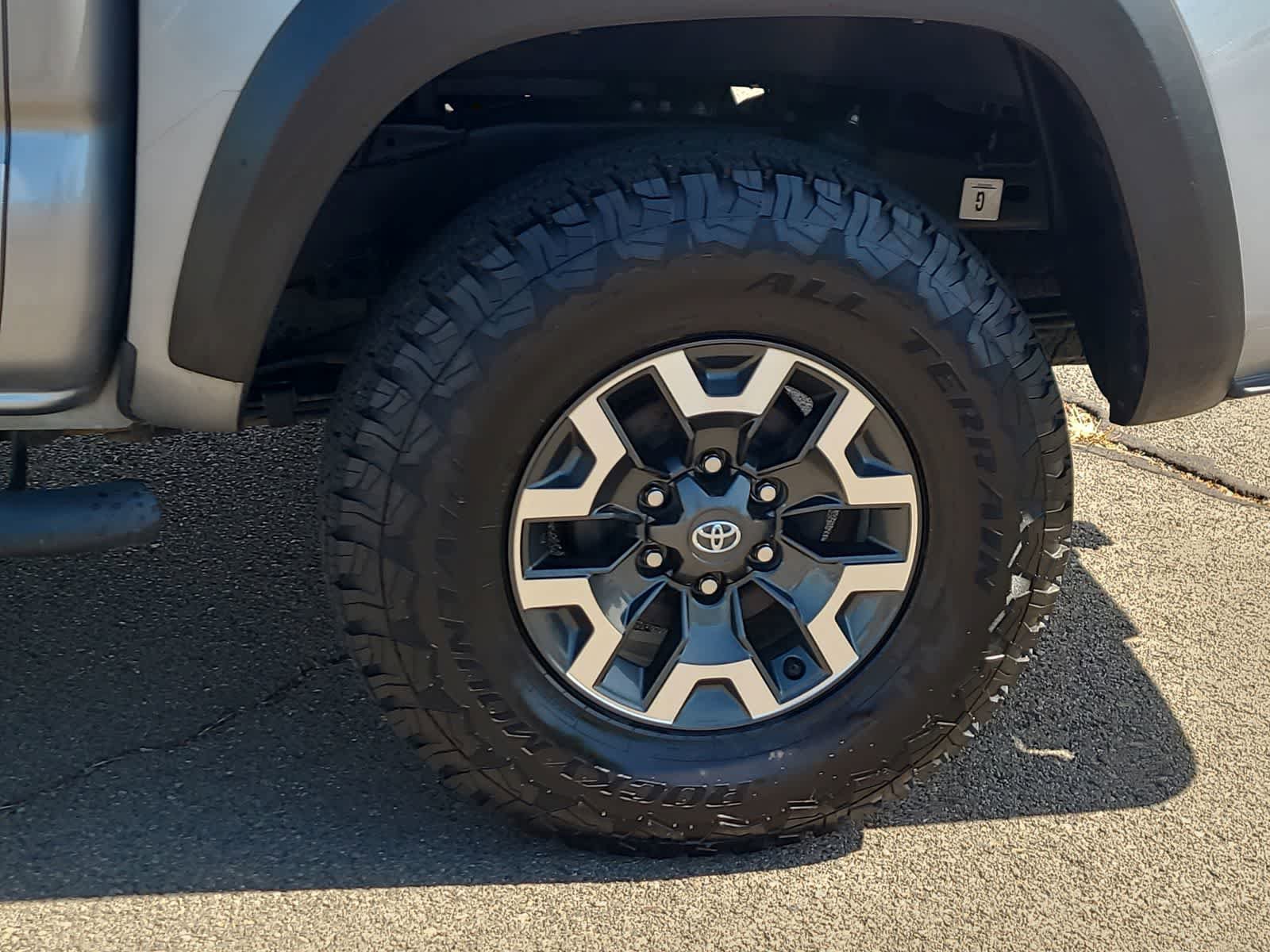 Used 2021 Toyota Tacoma TRD Off-Road AWD/4WD image 16