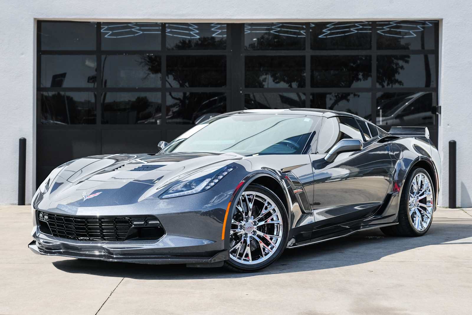 Used 2017 Chevrolet Corvette Grand Sport RWD image 1