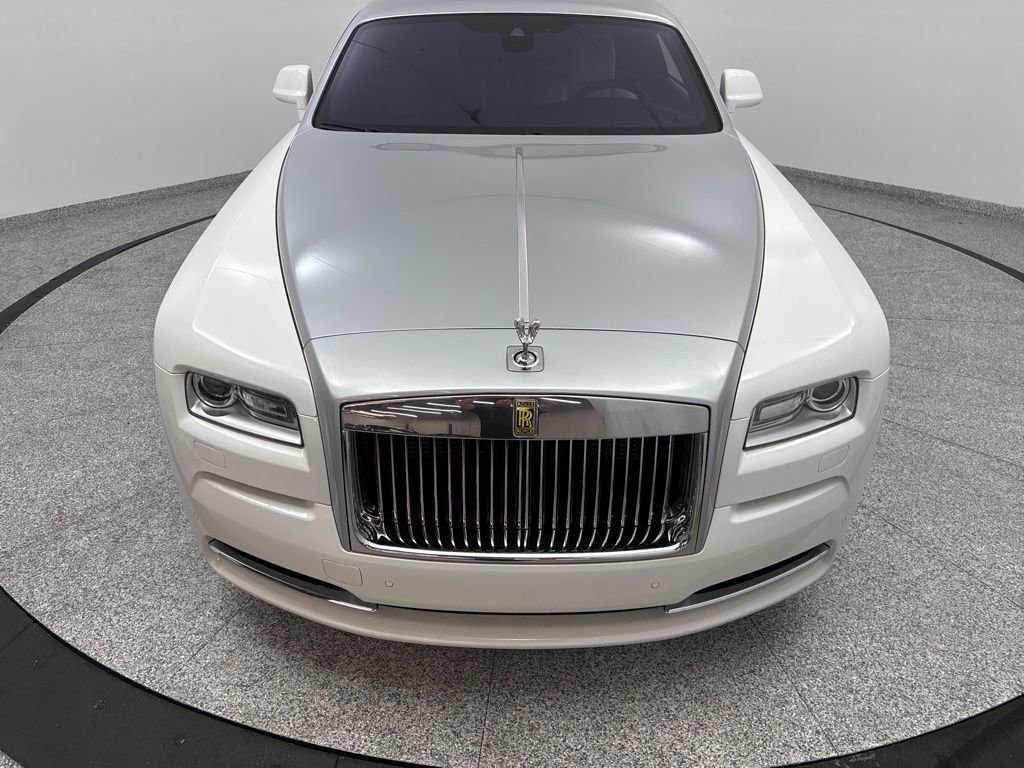 Used 2016 Rolls-Royce Wraith RWD image 27