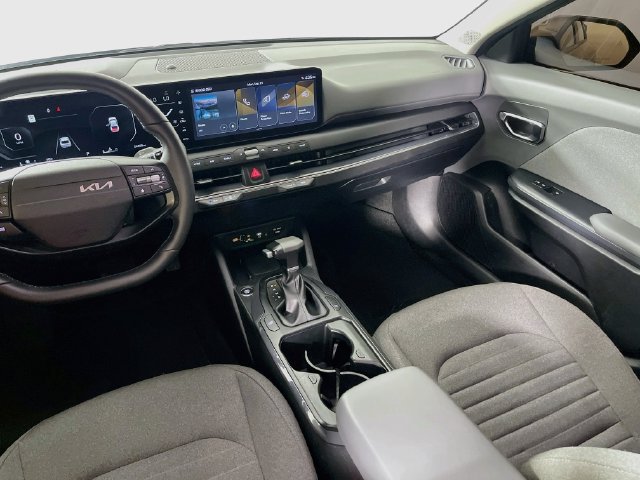 Used 2025 Kia K4 EX FWD image 24