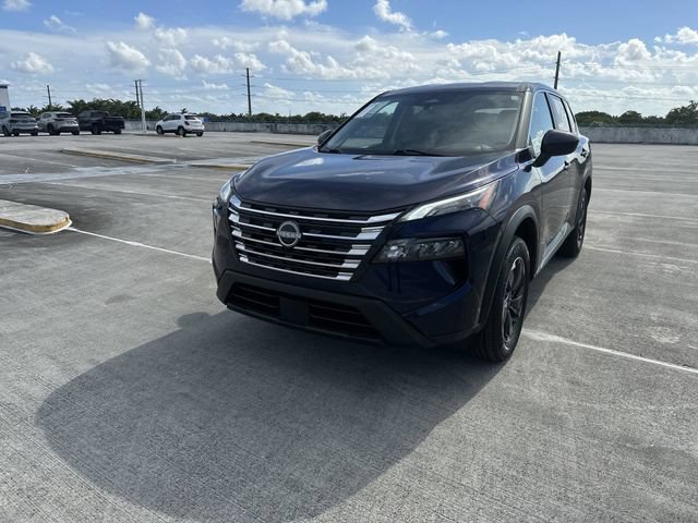Used 2024 Nissan Rogue SV FWD image 20