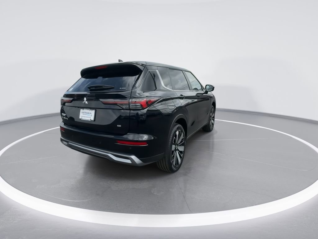New 2026 Mitsubishi Outlander SE AWD/4WD image 8