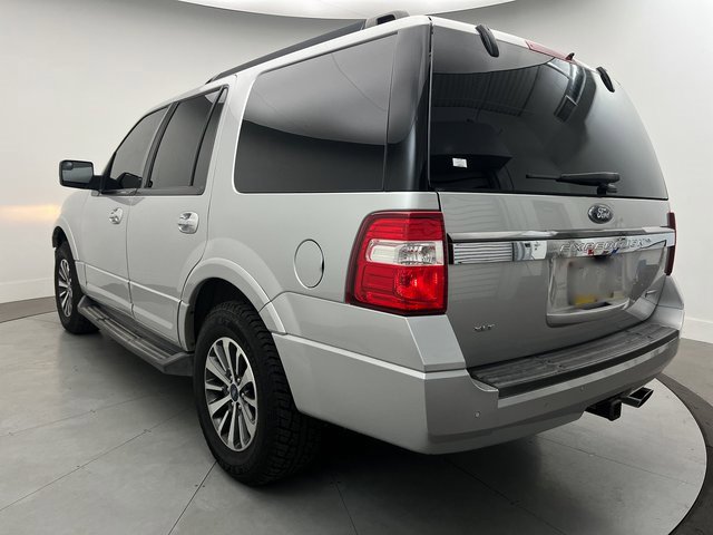 Used 2017 Ford Expedition XLT image 8