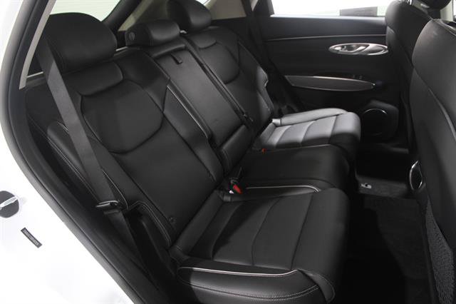 Certified 2024 Genesis GV70 2.5T w/ Advanced Package AWD/4WD image 18