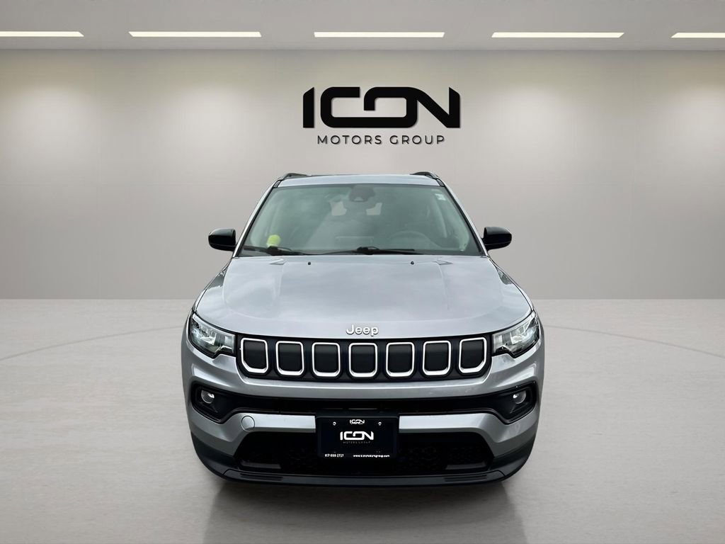 Used 2022 Jeep Compass Latitude image 8