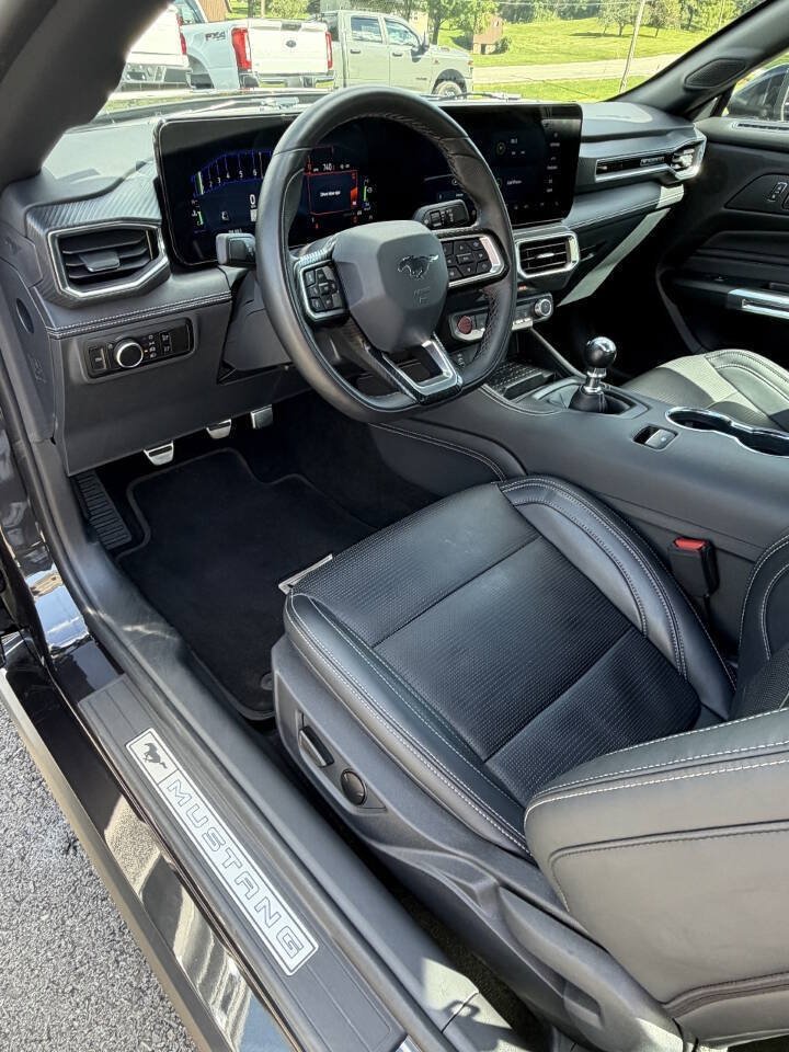Used 2024 Ford Mustang GT Premium RWD image 21