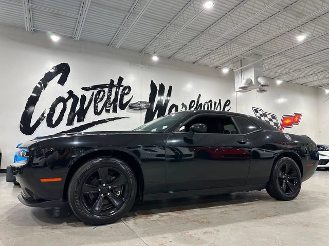 Used 2020 Dodge Challenger SXT RWD video 1