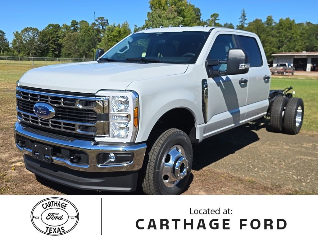 New 2026 Ford F350 XL w/ XL Chrome Package image 1