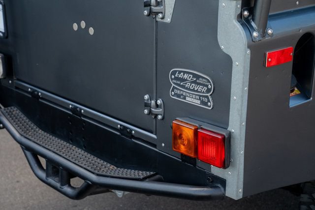 Used 1993 Land Rover Defender 110 AWD/4WD image 18