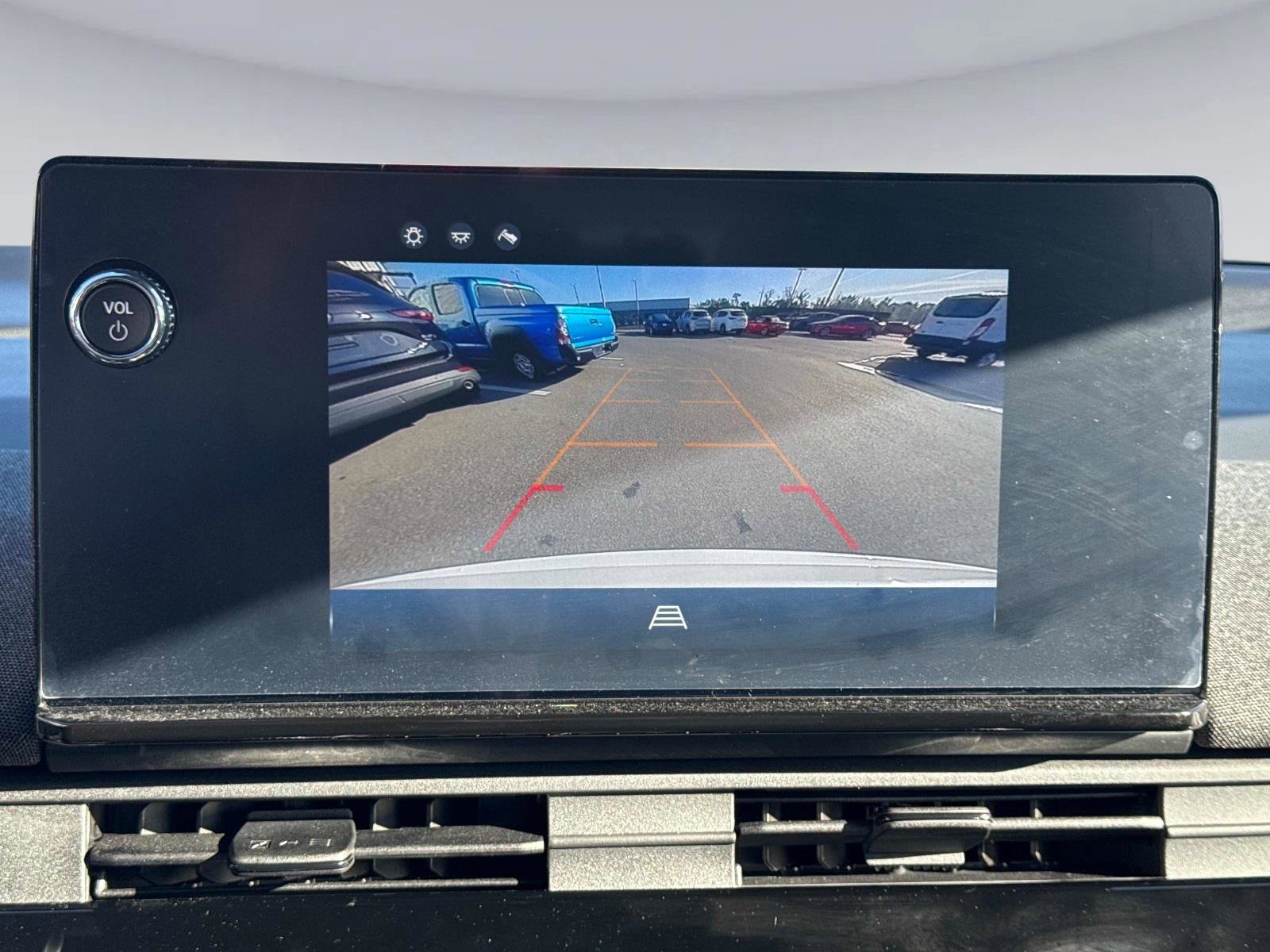 Used 2024 Honda Prologue EX image 25