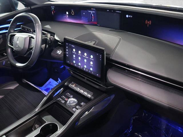 Used 2024 Lincoln Nautilus Reserve w/ Equipment Group 202A image 26