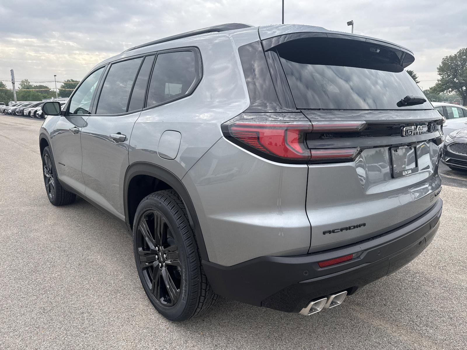 New 2026 GMC Acadia Elevation FWD image 4