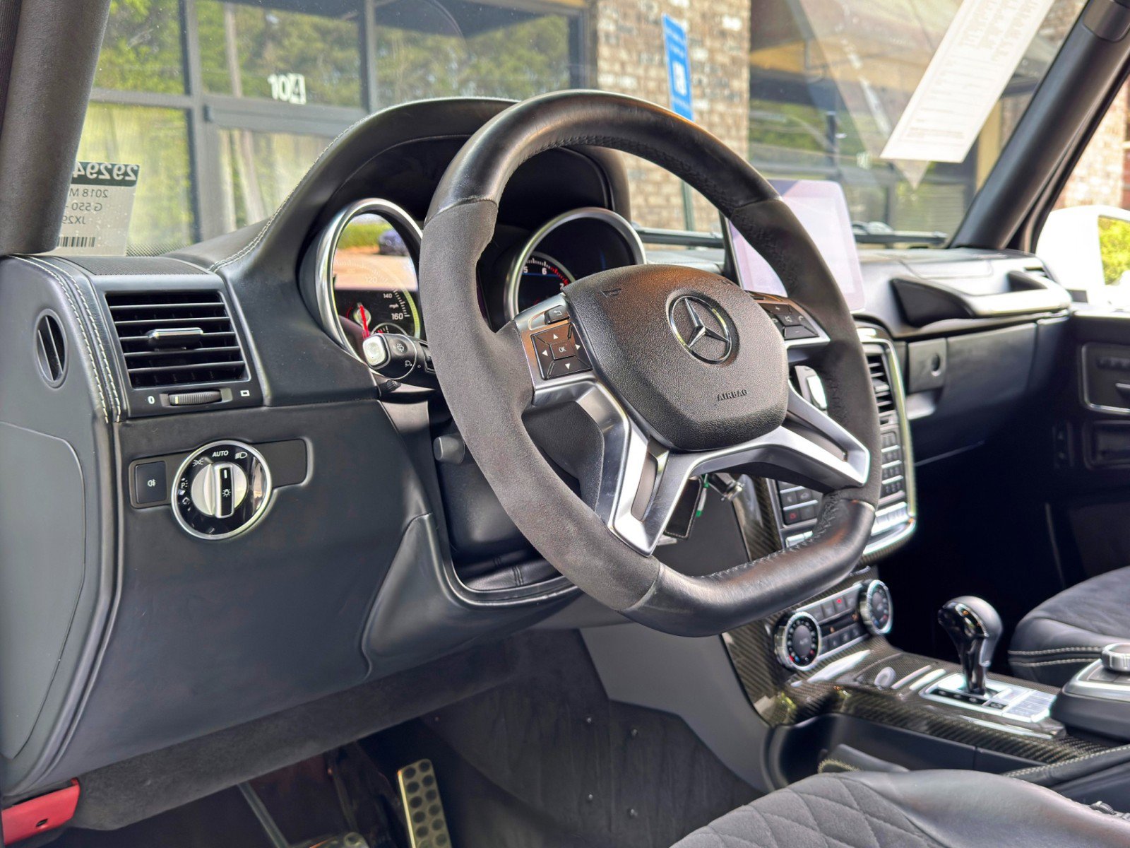 Used 2018 Mercedes-Benz G 550 Squared image 14