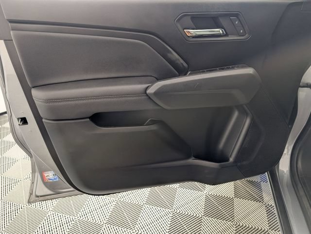 Used 2024 GMC Canyon Elevation w/ Elevation Premium Package AWD/4WD image 10