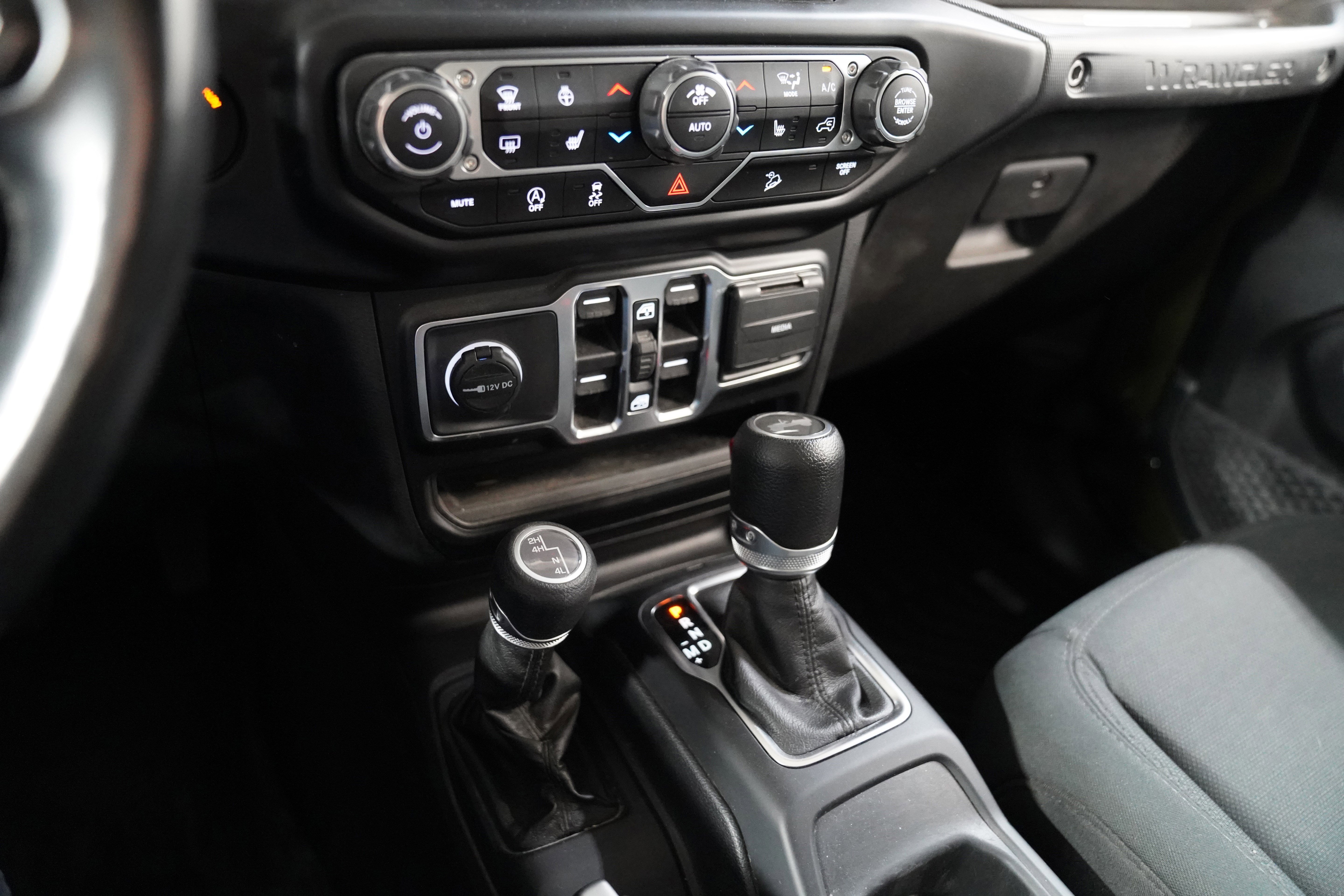 Used 2021 Jeep Wrangler Unlimited Sport AWD/4WD image 27