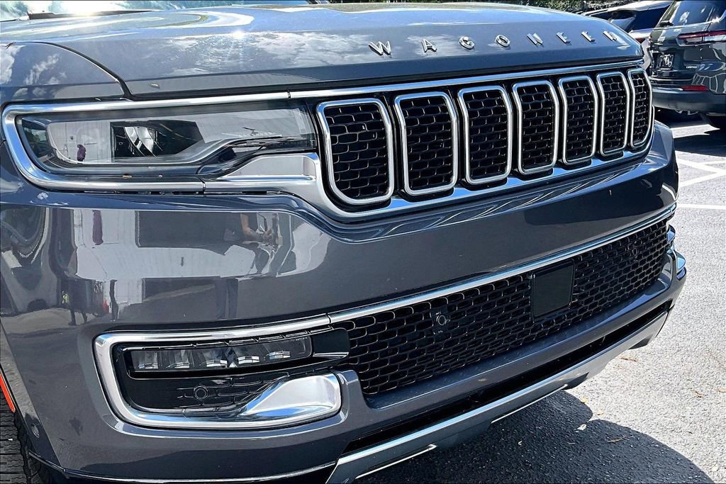 Used 2022 Jeep Wagoneer Series III w/ Flexible Seating Group RWD image 34