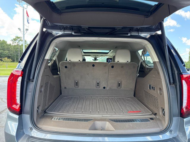 Used 2021 GMC Yukon XL Denali w/ Denali Premium Package image 19