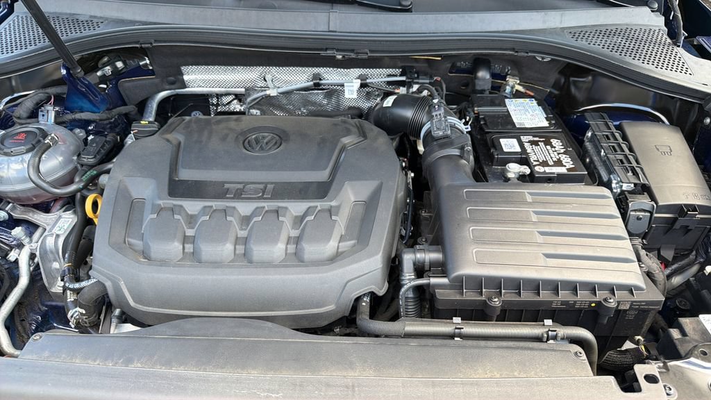 Used 2023 Volkswagen Tiguan SE FWD image 32