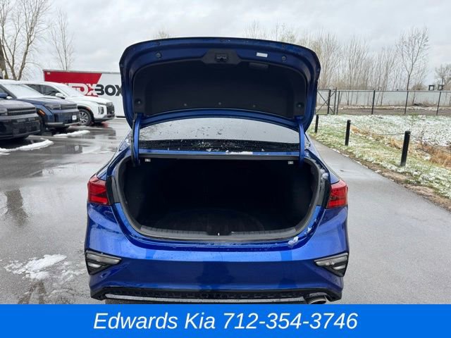 Used 2021 Kia Forte LXS image 11