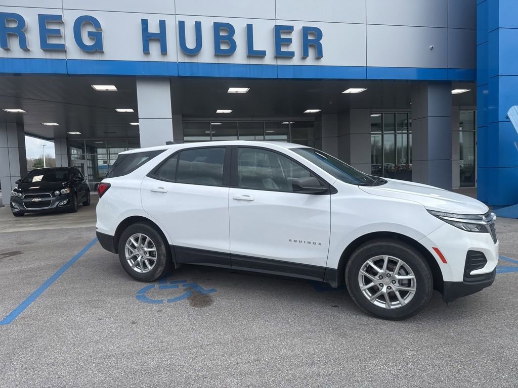 Used 2024 Chevrolet Equinox LS image 11
