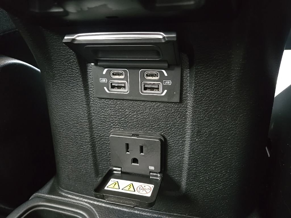 Used 2024 Jeep Wrangler Sahara w/ Technology Group image 84