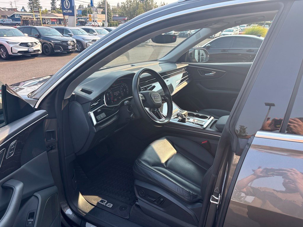 Used 2019 Audi Q8 Premium Plus AWD/4WD image 13