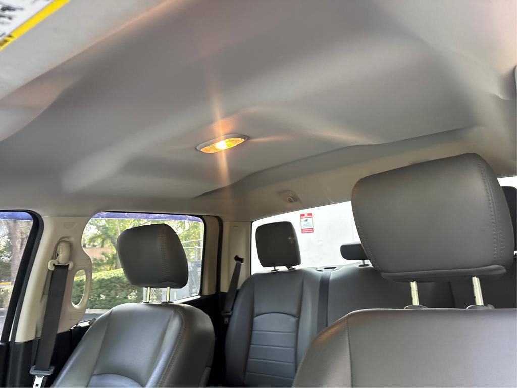 Used 2016 RAM 2500 Tradesman w/ Chrome Appearance Group RWD image 11