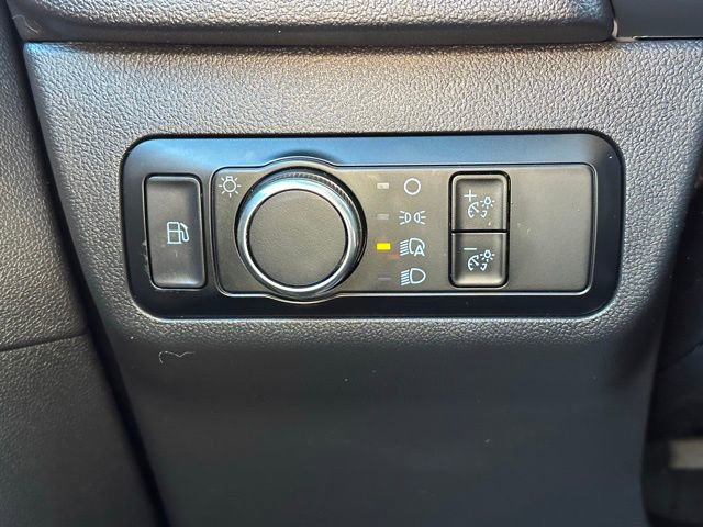 Used 2025 Ford Escape ST-Line w/ Equipment Group 301A image 18