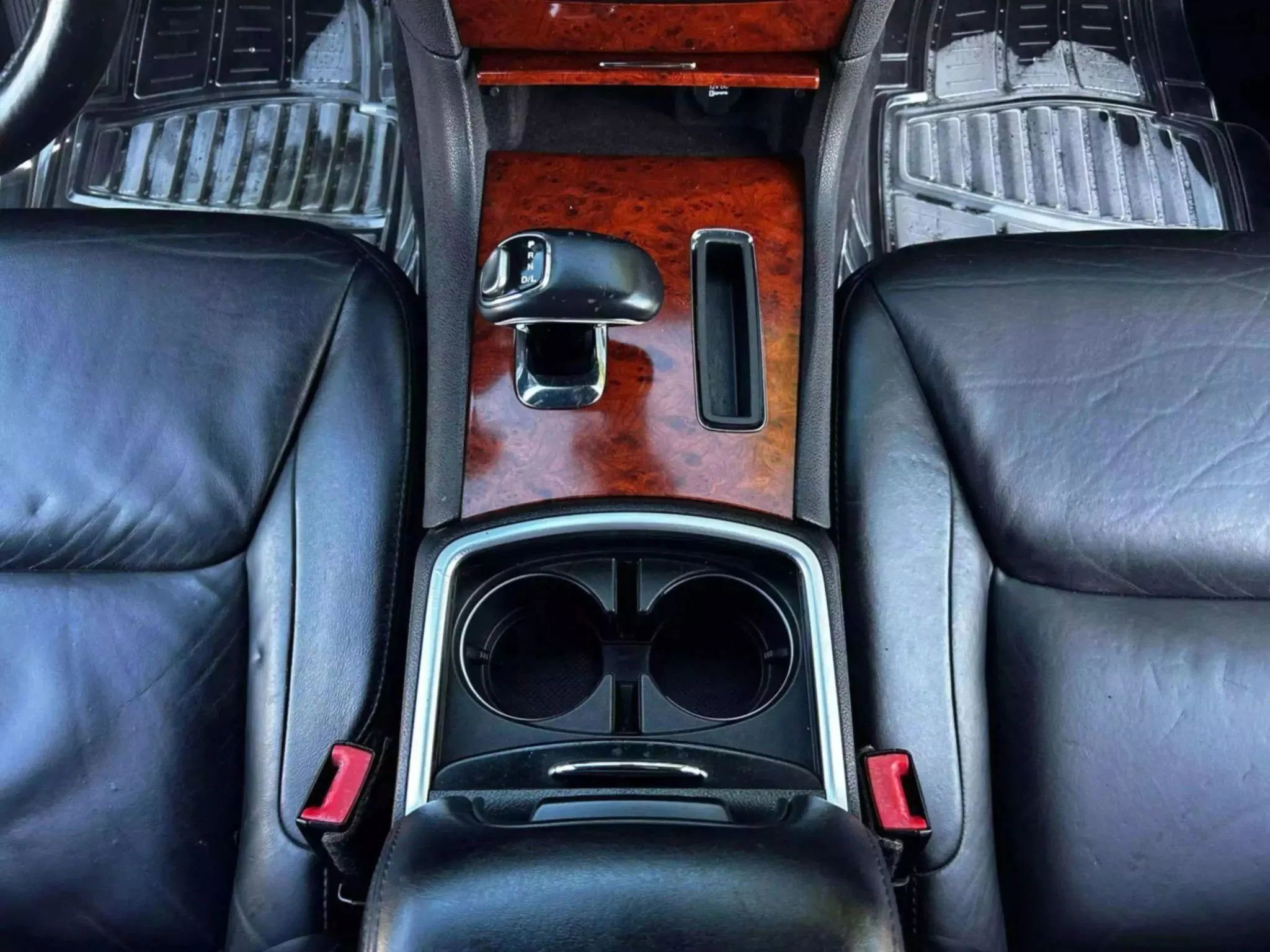 Used 2013 Chrysler 300 image 13