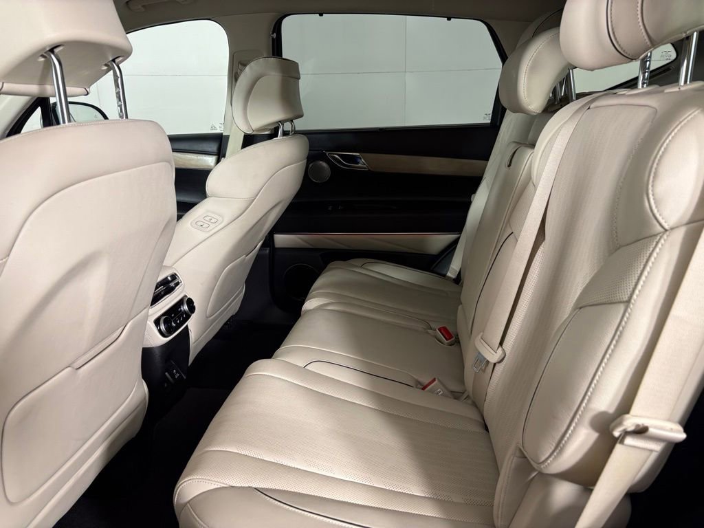 Used 2024 Genesis GV80 3.5T image 37
