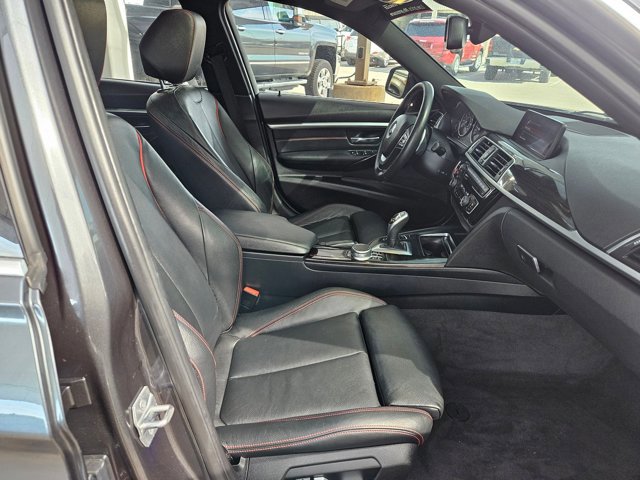 Used 2017 BMW 330i xDrive Sedan AWD/4WD image 17