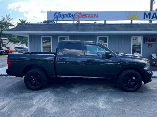 Used 2017 RAM 1500 Express w/ Black Ram 1500 Express Group image 2