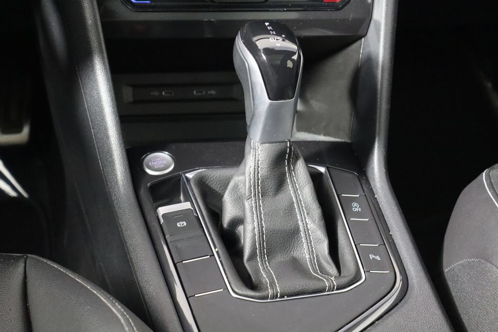 Used 2023 Volkswagen Tiguan SE R-Line FWD image 28