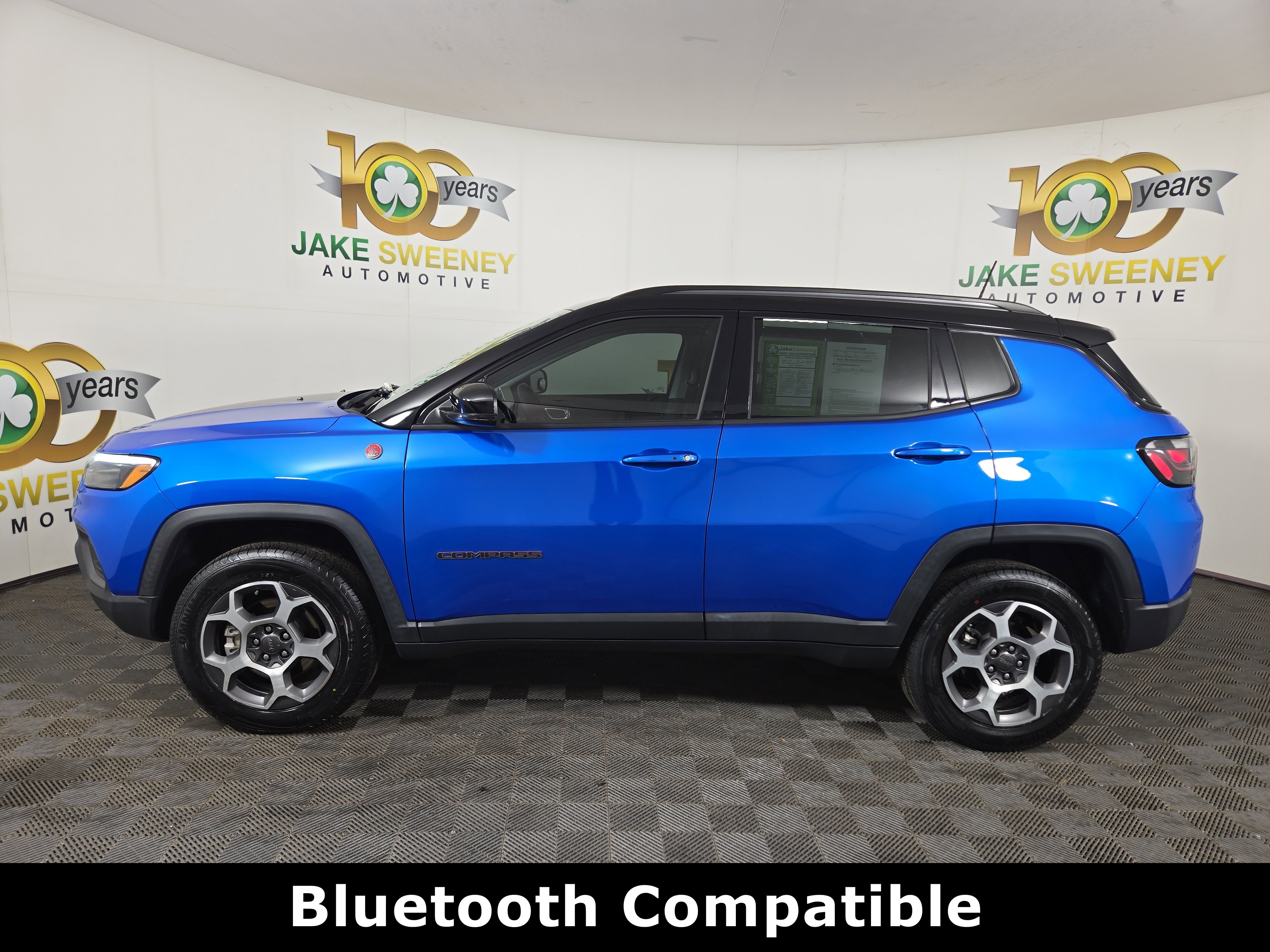 Used 2022 Jeep Compass Trailhawk w/ Trailhawk Elite Group image 4