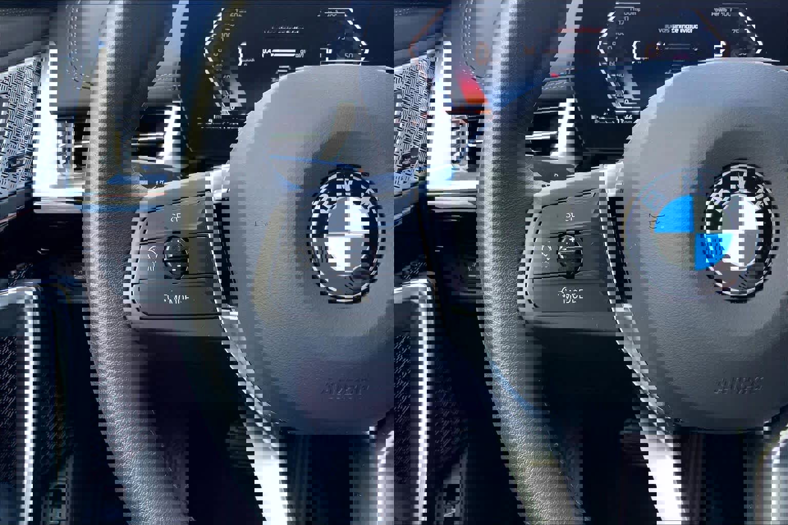 Certified 2025 BMW X1 xDrive28i image 16