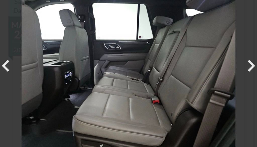 Used 2023 GMC Yukon SLT image 11