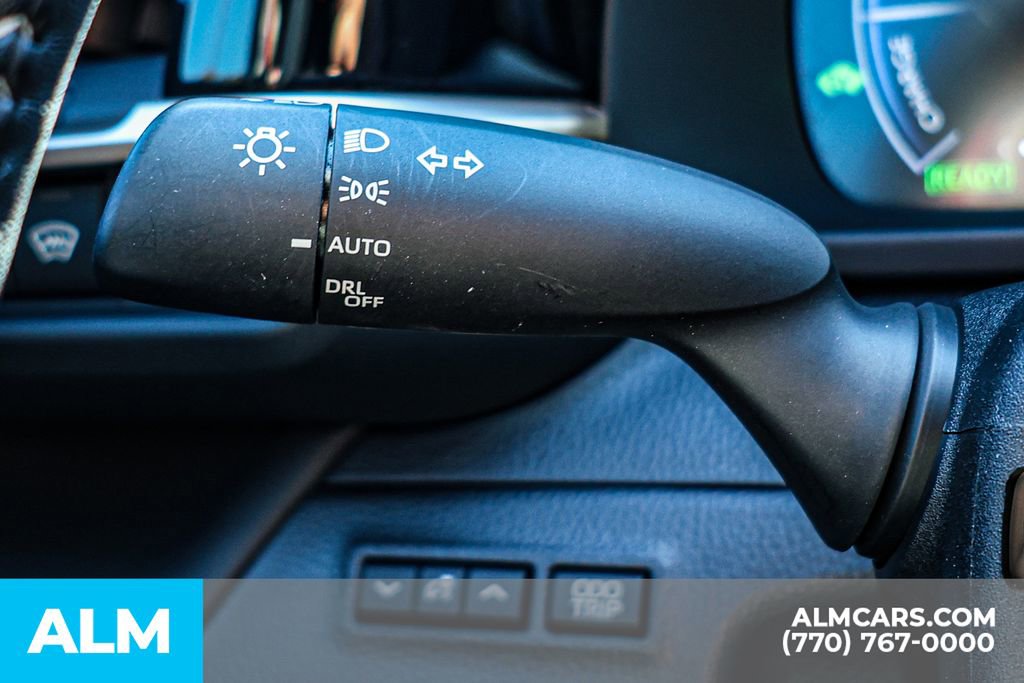 Used 2025 Toyota Crown Signia image 34