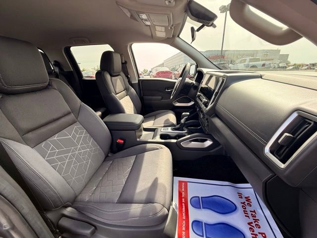 New 2026 Nissan Frontier SV w/ All-Weather Content Package AWD/4WD image 17