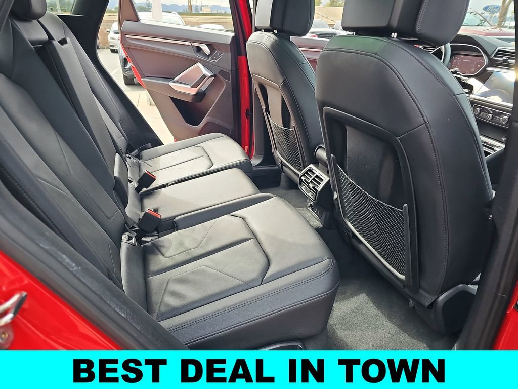 Used 2025 Audi Q3 2.0T Premium image 11