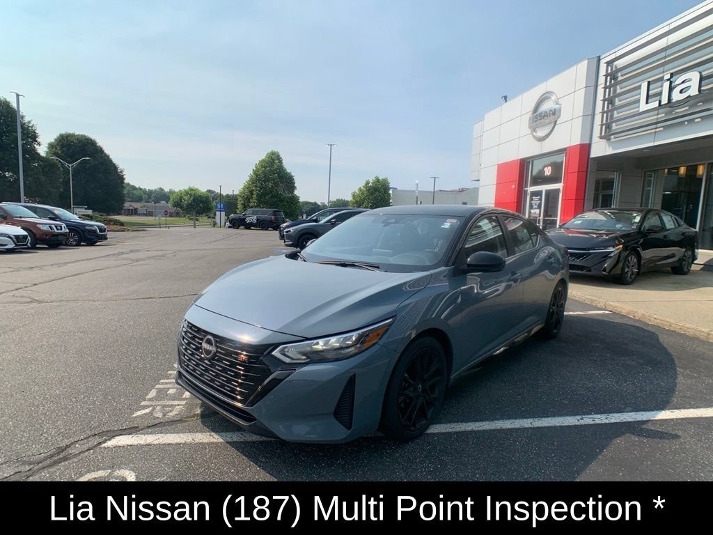 Certified 2025 Nissan Sentra SR w/ Midnight Edition FWD image 10