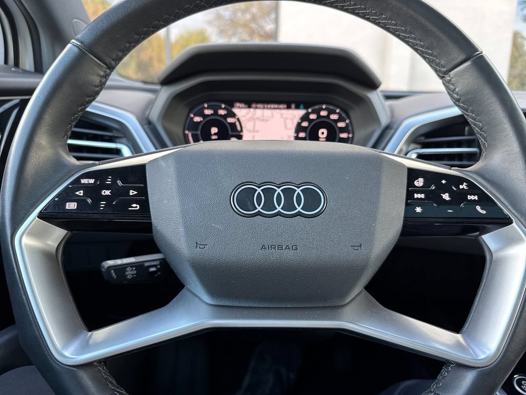 Used 2024 Audi Q4 e-tron Premium Plus w/ Premium Plus AWD/4WD image 29