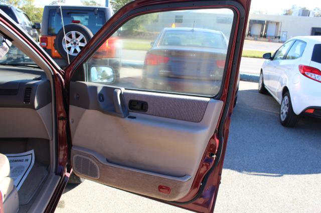 Used 1995 Mercury Villager GS image 16